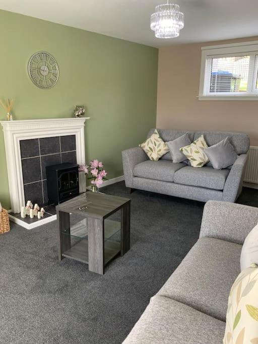 Home From Home, 3 Bedroom House In Hawick Extérieur photo