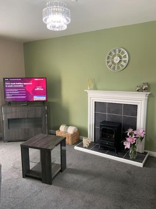 Home From Home, 3 Bedroom House In Hawick Extérieur photo